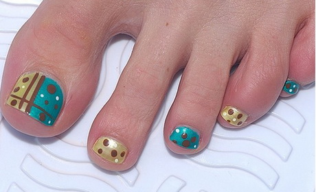 easy-nail-designs-for-toenails-57_15 Design ușor de unghii pentru unghiile de la picioare