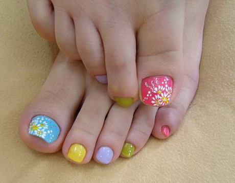 latest-toe-nail-art-designs-93_2 Cele mai recente modele de unghii de la picioare