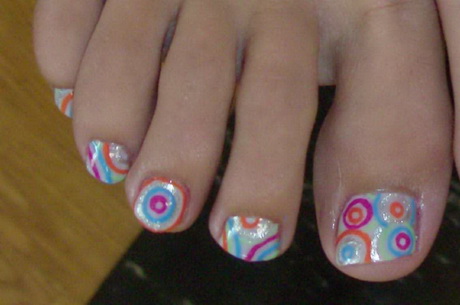 latest-toe-nail-designs-09_13 Cele mai recente modele de unghii toe