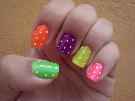 Nail art modele pentru unghii scurte imagini