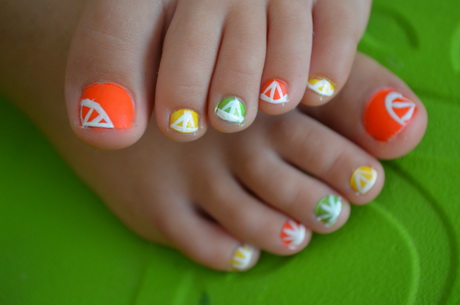 simple-nail-art-designs-for-toenails-96_7 Modele simple de unghii pentru unghiile de la picioare