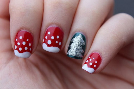 easy-to-do-christmas-nails-27_13 Ușor de făcut unghiile de Crăciun