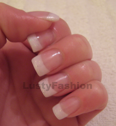 fake-nails-french-manicure-29_5 Unghii false manichiură franceză