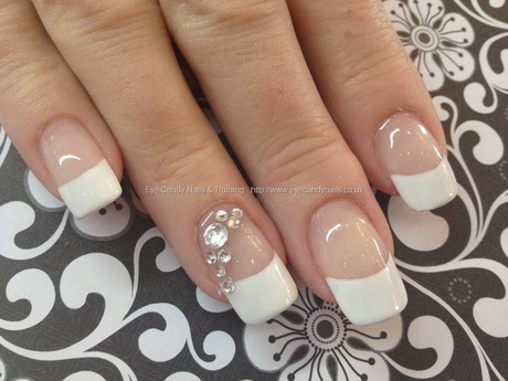 french-white-nails-80_19 Unghiile albe franceze