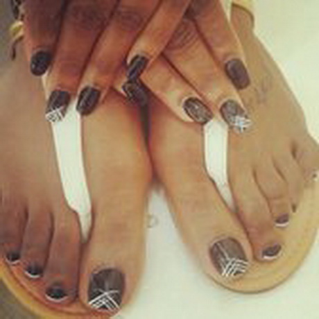 matching-nails-and-toes-31_8 Se potrivesc unghiile și degetele de la picioare