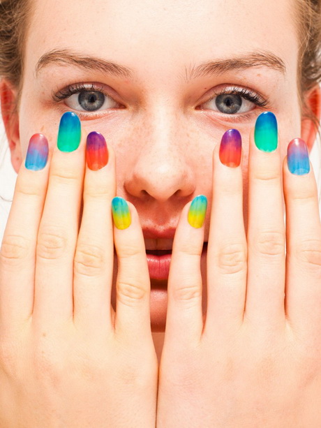 nail-color-combinations-72_10 Combinații de culori pentru unghii