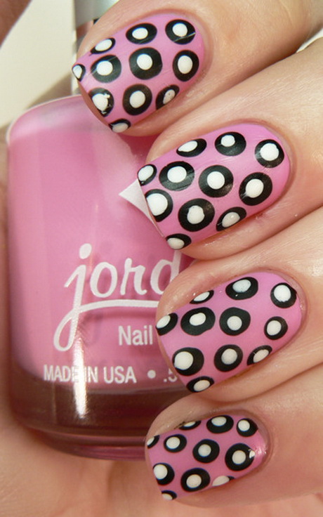 nail-designs-with-polka-dots-20_8 Modele de unghii cu puncte polka