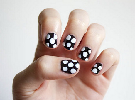 nail-designs-you-can-do-at-home-47_18 Modele de unghii pe care le puteți face acasă