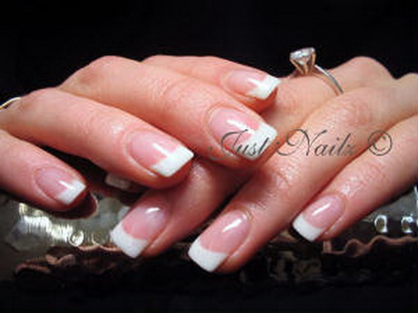 pink-and-white-nail-94_7 Unghii roz și alb