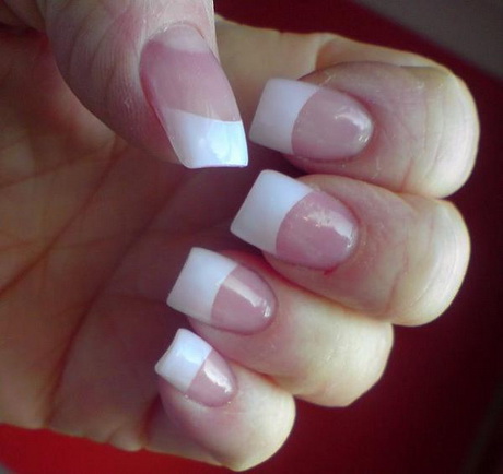 white-design-nails-89_15 Unghii de design alb