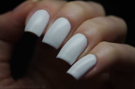 white-nail-color-67_14 Culoarea unghiilor albe