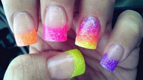 different-color-nail-designs-00_3 Diferite modele de unghii de culoare