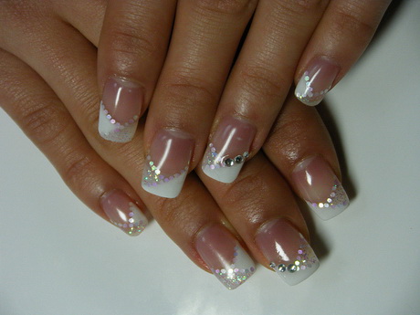 gel-french-manicure-ideas-65_16 Idei de manichiură franceză gel