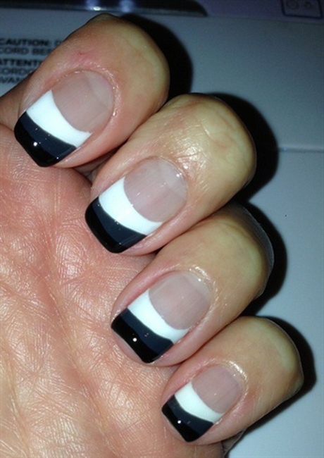 gel-nails-black-and-white-83_9 Gel unghii alb-negru