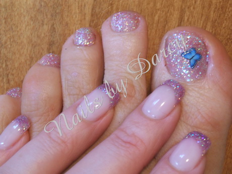 glitter-gel-nails-designs-57_17 Glitter Gel unghii modele