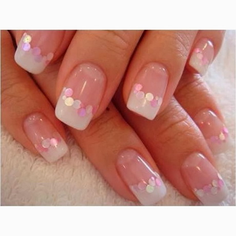 pink-and-white-gel-nail-designs-06_10 Modele de unghii cu gel roz și alb