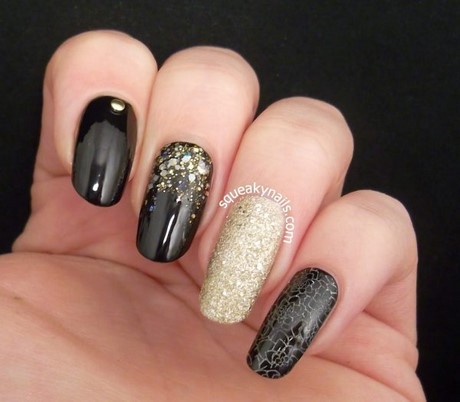black-and-gold-nails-05_9 Cuie negre și aurii