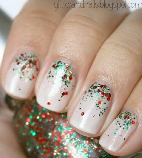 christmas-holly-nail-art-08_11 Crăciun holly nail art