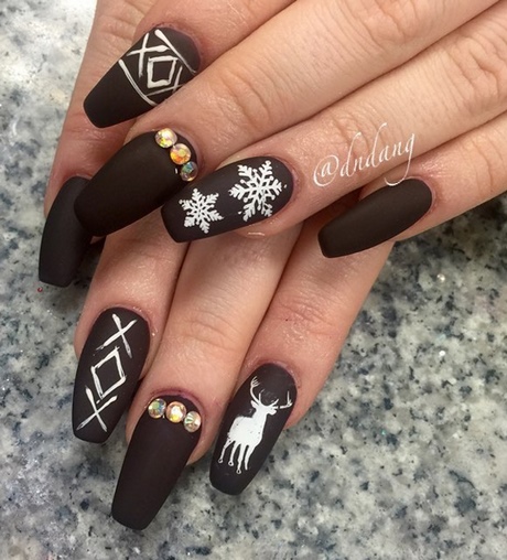 christmas-nails-black-40_9 Cuie de Crăciun negru