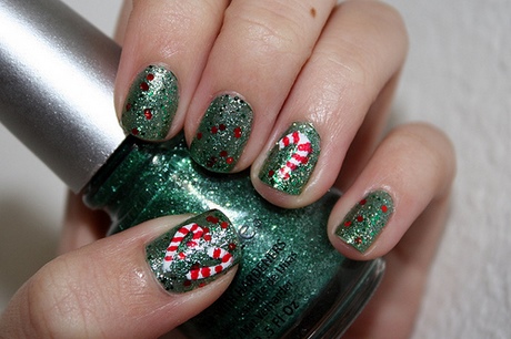 christmas-nails-green-01_4 Cuie de Crăciun verde
