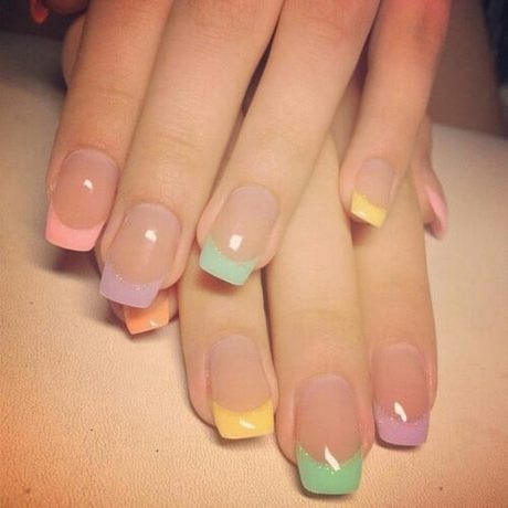 short-colored-nails-61_8 Unghii scurte colorate