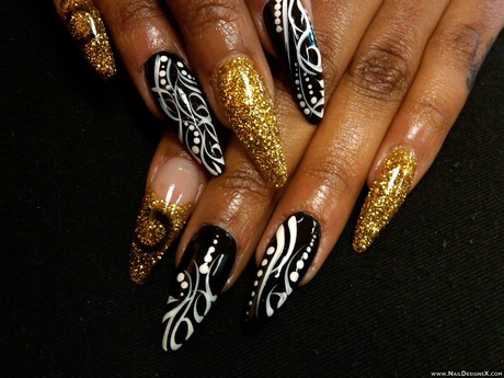 black-and-gold-nail-art-designs-76_10 Modele de unghii negre și aurii