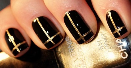 black-and-gold-nail-art-designs-76_5 Modele de unghii negre și aurii