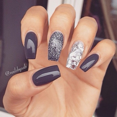 black-and-grey-nail-designs-03_20 Modele de unghii negre și gri