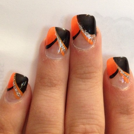black-and-orange-nails-76 Unghii negre și portocalii