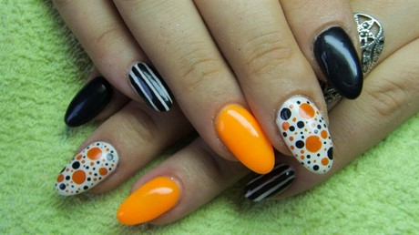 black-and-orange-nails-76_9 Unghii negre și portocalii