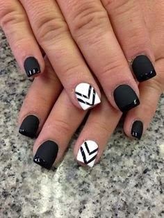 black-and-white-gel-nail-designs-89_16 Modele de unghii cu gel alb-negru