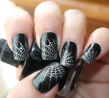 black-halloween-nails-81_11 Unghii negre de halloween