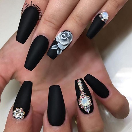 black-manicure-designs-67_2 Modele de manichiură neagră