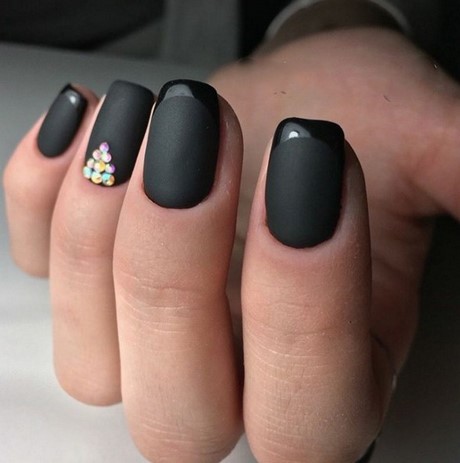 black-manicure-38_14 Manichiură neagră