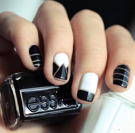 black-n-white-nail-art-81_17 Negru N Alb nail art