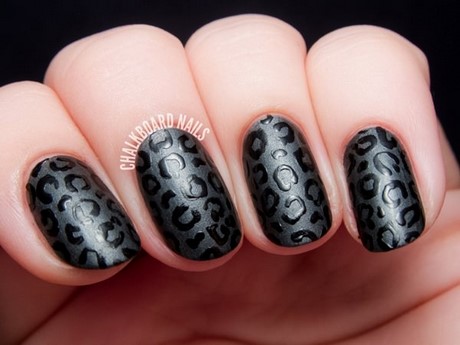 black-nail-designs-for-short-nails-07_8 Modele de unghii negre pentru unghii scurte