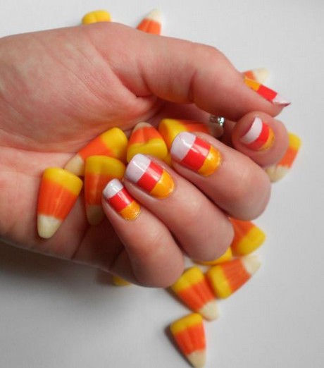 candy-corn-nail-art-18_16 Bomboane de porumb nail art