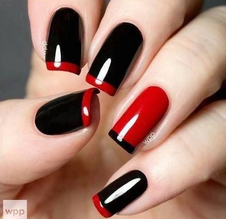 cool-black-nail-designs-74_15 Modele Cool de unghii negre