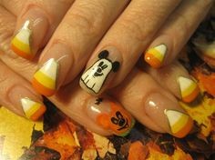 disney-halloween-nail-art-18_5 Disney halloween nail art