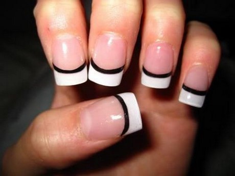 easy-black-and-white-nail-designs-99_8 Modele ușoare de unghii alb-negru