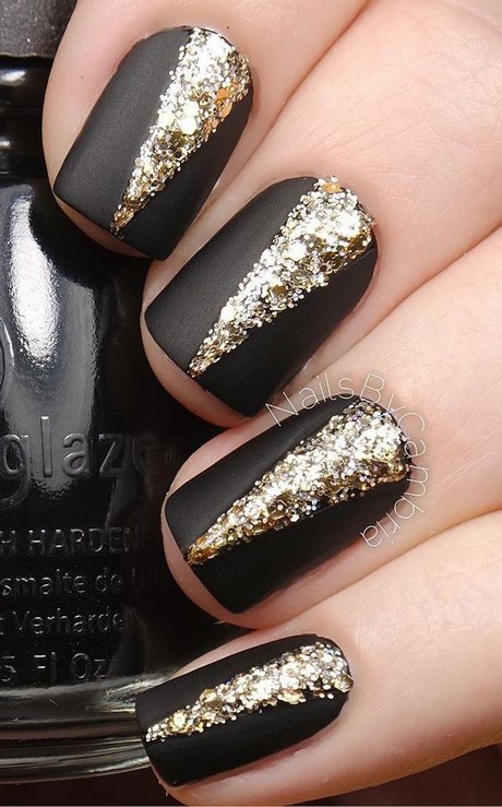 gold-and-black-nail-designs-38_9 Modele de unghii de aur și negru
