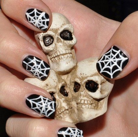 halloween-nail-art-designs-easy-23 Halloween nail art modele ușor