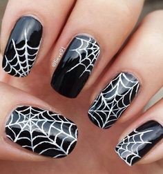 Halloween unghii arta păianjen web