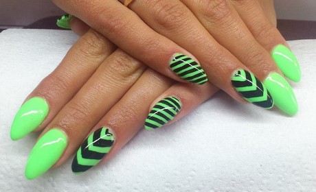 lime-green-nail-designs-24_12 Modele de unghii verde de var