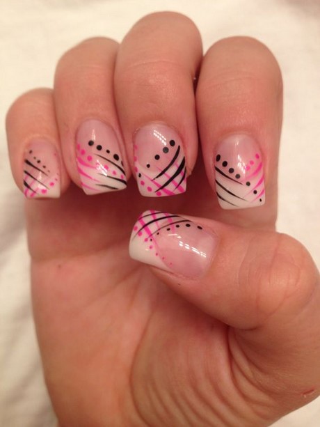 line-nail-designs-46_19 Modele de unghii de linie