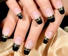 nail-art-black-gold-67_11 Nail art aur negru