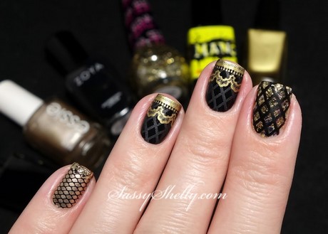 nail-art-black-gold-67_15 Nail art aur negru