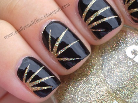 nail-art-black-gold-67_16 Nail art aur negru
