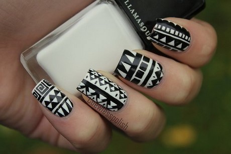 nail-art-design-black-and-white-94_20 Nail art design alb-negru