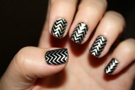nail-art-designs-in-black-99_3 Nail art designs în negru